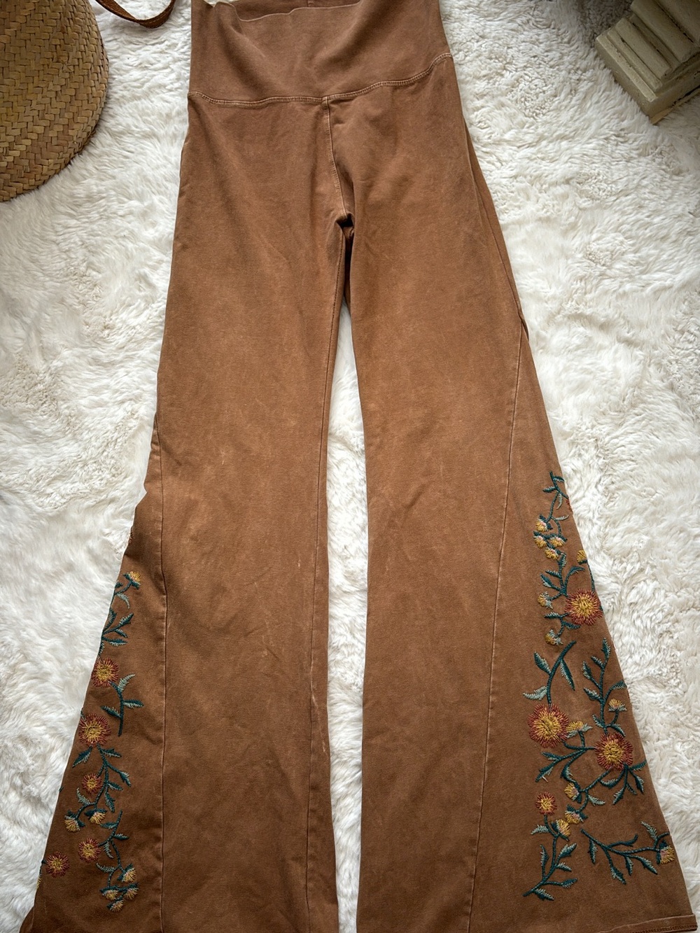 T Party embroidered flare floral leggings